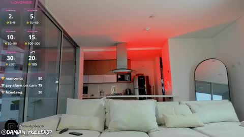 Snapshot of jeff_muller_ chatting on 17, 12, 2024 Jeff Muller online show from 17, 12, 2024