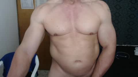 Snapshot of jefmuscletw chatting on 30, 9, 2025 brayam online show from 30, 9, 2025