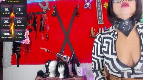 jena_derbo online show from 5, 10, 2025