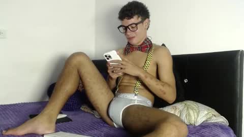 Snapshot of jenfrysuarez chatting on 1, 12, 2025 jenfrysuarez online show from 1, 12, 2025