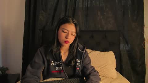 jeniferpowell_nm online show from 14, 10, 2025