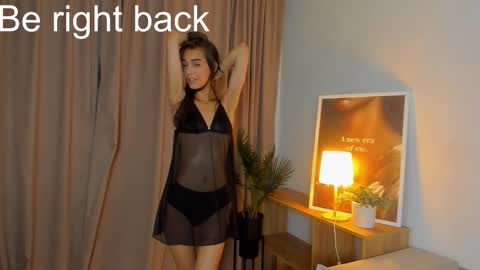 Elli online show from 8, 10, 2025