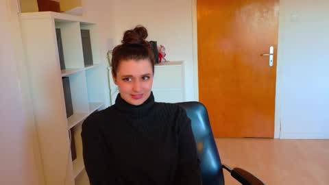 Snapshot of jenna_sxy19 chatting on 13, 1, 2025 jennasxy19 online show from 13, 1, 2025