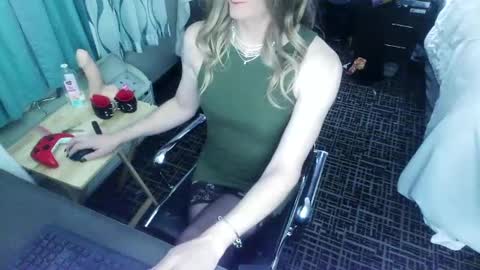 Snapshot of jennacd4life chatting on 28, 2, 2025 Jenna Cross online show from 28, 2, 2025