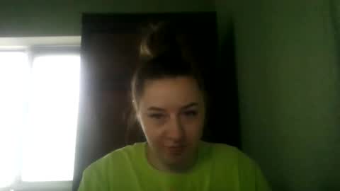 Snapshot of jennamolberty chatting on 9, 5, 2026 JennaMolberty online show from 9, 5, 2026