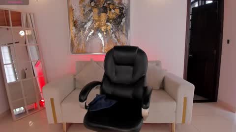 Jenna Olson  online show from 23, 2, 2026