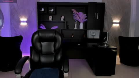 Snapshot of jennaolson chatting on 31, 5, 2026 Jenna Olson online show from 31, 5, 2026