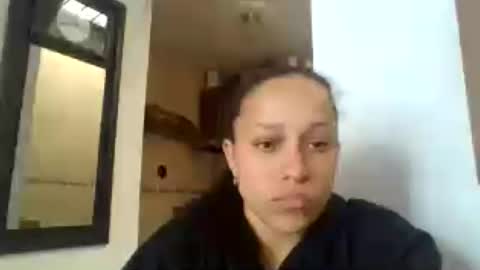 Jenncossio online show from 25, 6, 2026