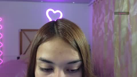 Snapshot of jenner_tay chatting on 10, 2, 2025 jenner online show from 10, 2, 2025