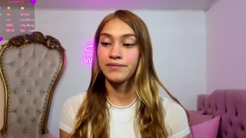Snapshot of jenner_tay chatting on 17, 6, 2026 jenner online show from 17, 6, 2026