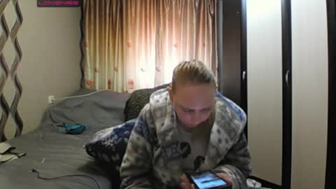 JenniDeep online show from 11, 5, 2026
