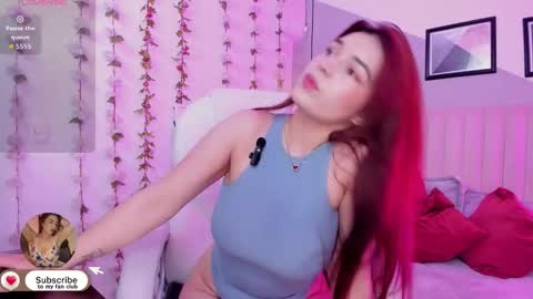 Snapshot of jenniekim_18 chatting on 22, 10, 2025 Jennie online show from 22, 10, 2025