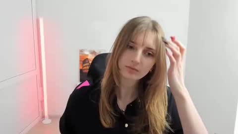 Karla online show from 6, 4, 2026