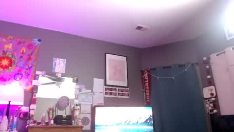 Jennifer Gwen online show from 4, 8, 2026
