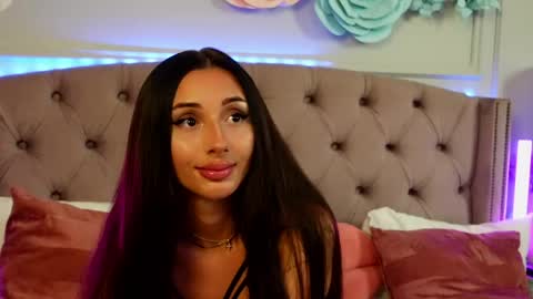 Snapshot of jenniferlovvex chatting on 25, 5, 2026 JenniferLovveX online show from 25, 5, 2026