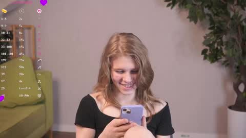 Snapshot of jenniferrakow chatting on 14, 5, 2026 Sofia online show from 14, 5, 2026