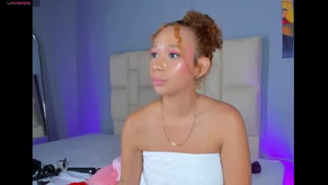 jenny__lawrence online show from 11, 4, 2026