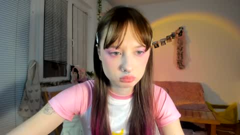 Jennifer Jenny Darling   online show from 3, 12, 2024