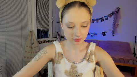 Jennifer Jenny Darling   online show from 8, 1, 2025