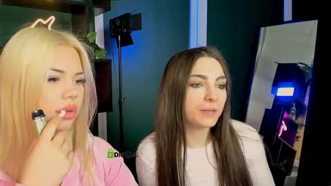 jenny_donne online show from 6, 4, 2026