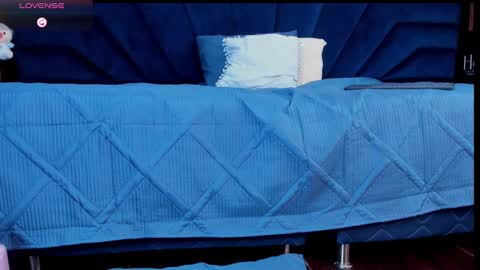 Jenny  online show from 30, 1, 2025