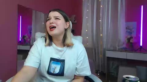 Snapshot of jenny_smitx chatting on 22, 2, 2025 jenny_smitx online show from 22, 2, 2025