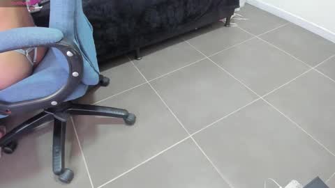 Snapshot of jenny_stark chatting on 31, 10, 2025 jenny_stark online show from 31, 10, 2025