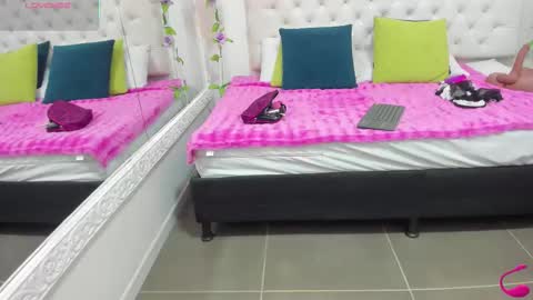 Snapshot of jenny_stark chatting on 3, 11, 2025 jenny_stark online show from 3, 11, 2025