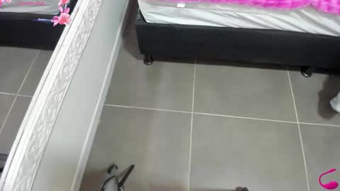 Snapshot of jenny_stark chatting on 17, 11, 2025 jenny_stark online show from 17, 11, 2025