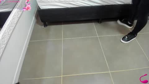 Snapshot of jenny_stark chatting on 24, 11, 2025 jenny_stark online show from 24, 11, 2025