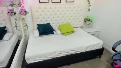 Snapshot of jenny_stark chatting on 1, 12, 2025 jenny_stark online show from 1, 12, 2025