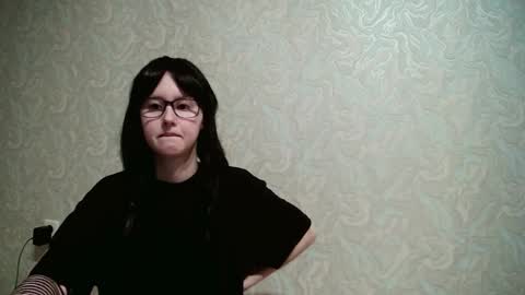 JennyOlset online show from 4, 10, 2025