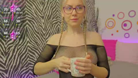   JennyShow online show from 13, 12, 2024