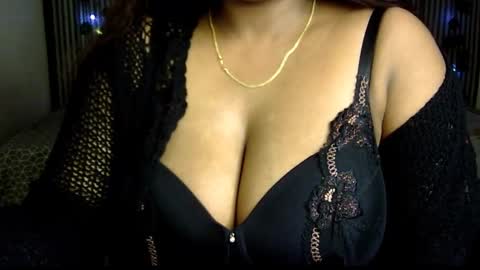 Snapshot of jennysinghaniya chatting on 9, 3, 2025 jenny online show from 9, 3, 2025