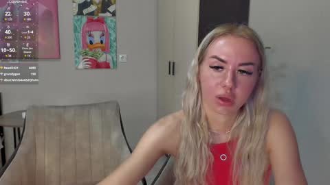 Snapshot of jeremayalove chatting on 15, 1, 2025 Hi hi We are Jessie and Betti online show from 15, 1, 2025