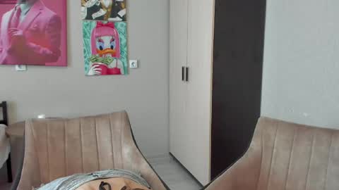 Snapshot of jeremayalove chatting on 7, 3, 2025 Hi hi We are Jessie and Betti online show from 7, 3, 2025