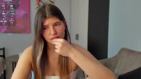 Snapshot of jeremayalove chatting on 9, 3, 2025 Hi hi We are Jessie and Betti online show from 9, 3, 2025