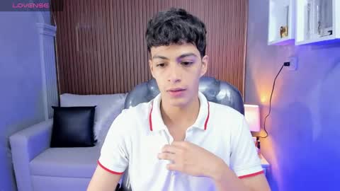 Snapshot of jeremias_1 chatting on 8, 5, 2026 JEREMIAS online show from 8, 5, 2026