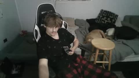 jerimiahslhong online show from 18, 11, 2025