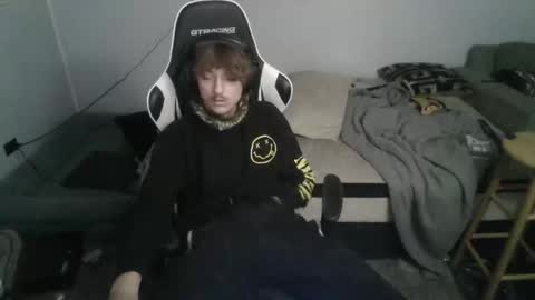 jerimiahslhong online show from 24, 11, 2025