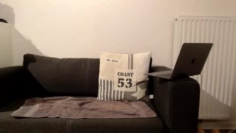 jerkoffboy99 online show from 10, 2, 2026