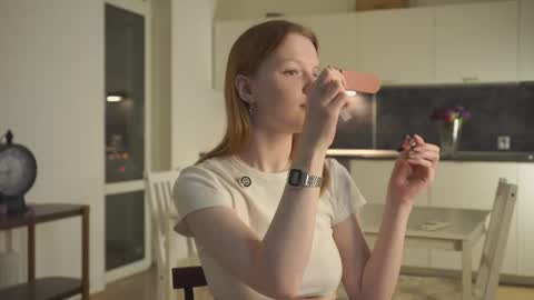 Molly online show from 6, 10, 2025