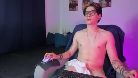 Snapshot of jerrycole_ chatting on 26, 9, 2025 Angelo online show from 26, 9, 2025