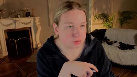 Snapshot of jes_solar chatting on 1, 2, 2026 jes_solar online show from 1, 2, 2026