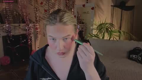 Snapshot of jes_solar chatting on 24, 2, 2026 jes_solar online show from 24, 2, 2026