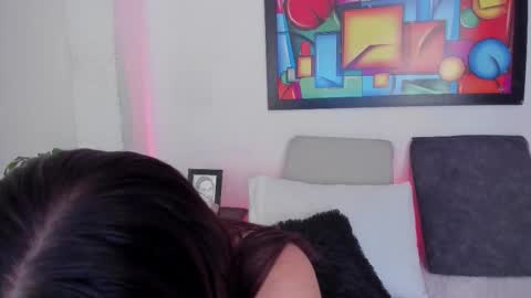 jessica herreraToday I will be your devil and you my victim online show from 18, 11, 2025