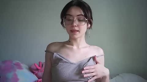 Jessica but u can call me Jessa online show from 13, 11, 2025