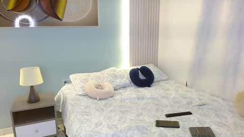 Hello we are Jesse and Dante. online show from 14, 12, 2025