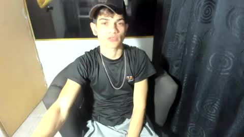 Snapshot of jesshot_bigcock chatting on 13, 6, 2026 jesshot_bigcock online show from 13, 6, 2026