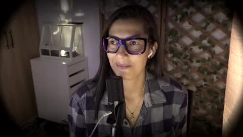 Jessica Gomez online show from 28, 5, 2026